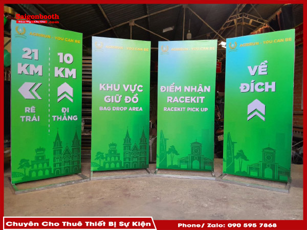Backdrop Cho Sự Kiện Marathon Là Yếu Tố Quan Trọng Giúp Tạo ẤN Tượng Và Nâng Cao Tính Chuyên Nghiệp. Nó Không Chỉ Giúp Quảng Bá Thương Hiệu Mà Còn Tạo Không Gian Cho Những Bức Ảnh Kỷ Niệm. Saigonbooth Cung Cấp Dịch Vụ Cho Thuê Backdrop Chất Lượng, Phù Hợp Với Mọi Yêu Cầu Của Sự Kiện.