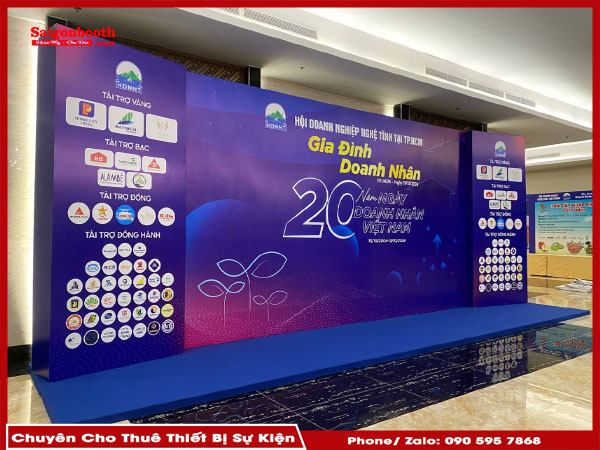 Bài Viết Chia Sẻ Kinh Nghiệm Thuê Khung Backdrop Giá Tốt, Bao Gồm Lý Do Nên Thuê, Những Lỗi Thường Gặp Khi Thuê Và Cách Chọn Dịch Vụ Uy Tín. Ngoài Ra, Bài Viết Cũng Giới Thiệu Dịch Vụ Thuê Khung Backdrop Của Saigonbooth, Với Hỗ Trợ Báo Giá Nhanh, Lắp Đặt Chuyên Nghiệp Và Giá Hợp Lý.