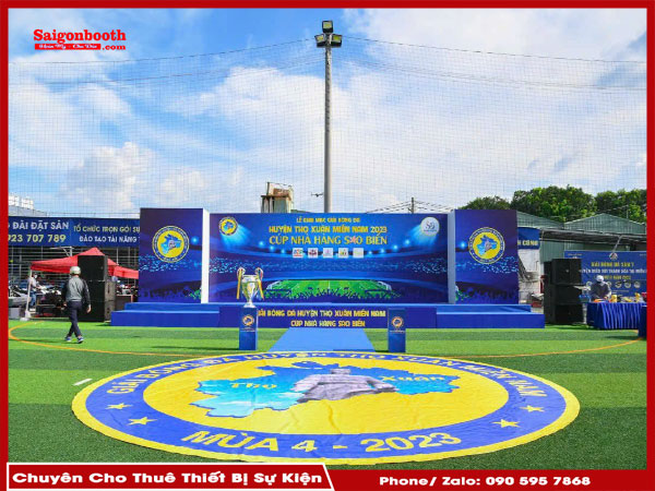 Những Lợi Ích Khi Thuê Thiết Bị Tổ Chức Giải Đá Bóng Giúp Tiết Kiệm Chi Phí, Thời Gian Và Công Sức, Đồng Thời Đảm Bảo Chất Lượng Thiết Bị Chuyên Nghiệp. Thuê Thiết Bị Còn Mang Lại Sự Linh Hoạt, Hỗ Trợ Kỹ Thuật Và Tối Ưu Hóa Hiệu Quả Tổ Chức Giải Đấu. Saigonbooth Cung Cấp Dịch Vụ Trọn Gói Uy Tín.