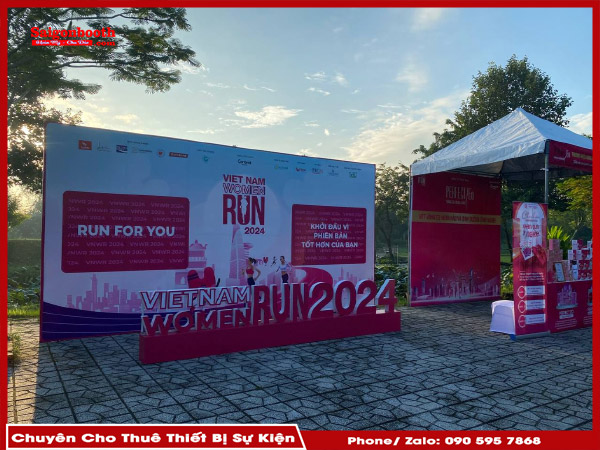 Lợi Ích Khi Thuê Thiết Bị Tổ Chức Giải Chạy Marathon Bao Gồm Tiết Kiệm Chi Phí, Đảm Bảo Chất Lượng Và Tính Chuyên Nghiệp, Sự Linh Hoạt Trong Thay Đổi Yêu Cầu, Và Giảm Bớt Áp Lực Về Bảo Quản Thiết Bị. Saigonbooth Cung Cấp Dịch Vụ Cho Thuê Thiết Bị Chất Lượng Cao, Hỗ Trợ Lắp Đặt Và Vận Hành.