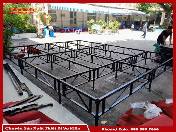 Cho Thuê Bục Sân Khấu Giá Rẻ 4
