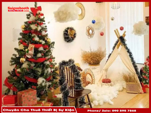 Dịch Vụ Trang Trí Noel Tại Nhà