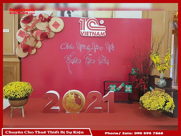 dich_vu_trang_tri_tet_van_phong_2.jpg